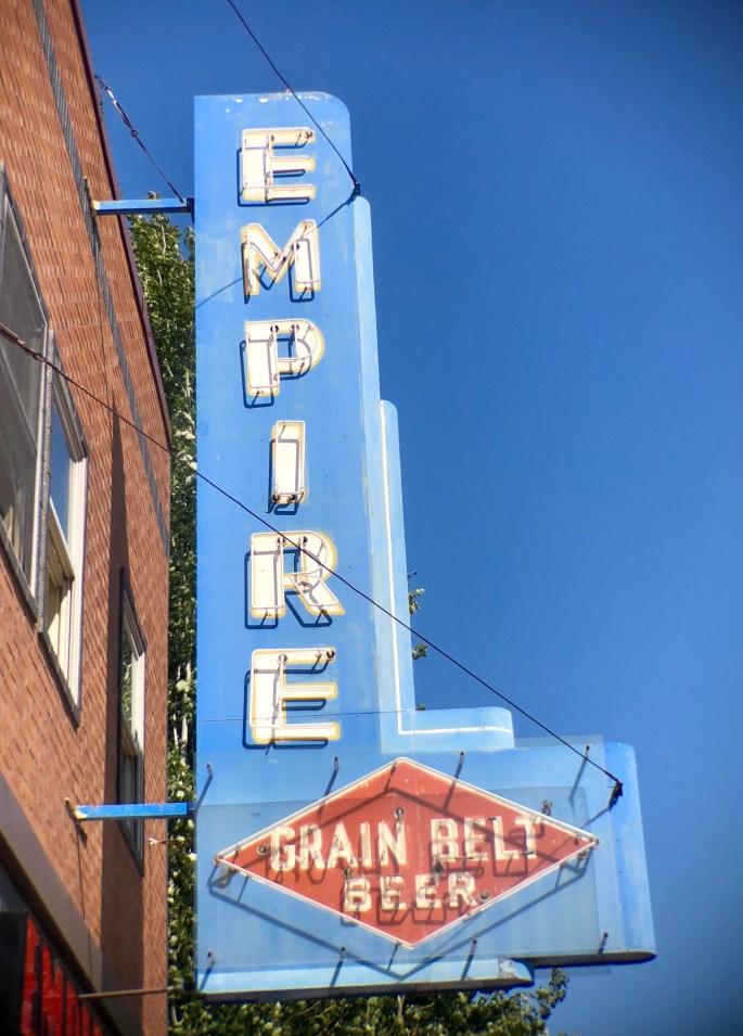 5C8E1554-ED16-4D5B-A8D3-8EDE27235949