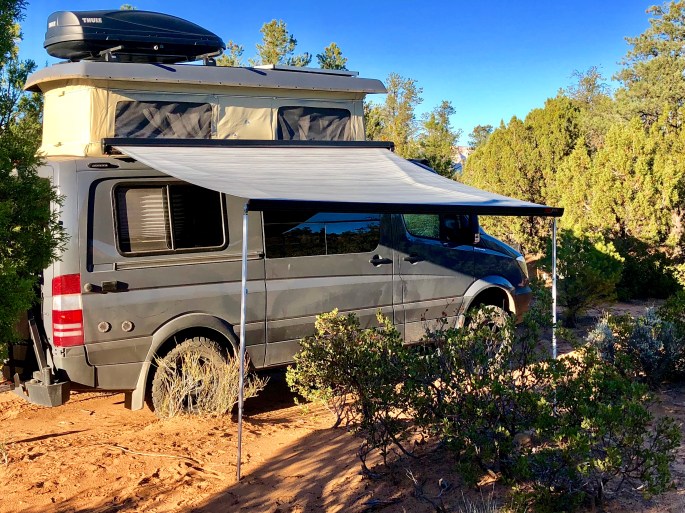 E5161E30-9C5D-479D-88BD-F14D5E708C97